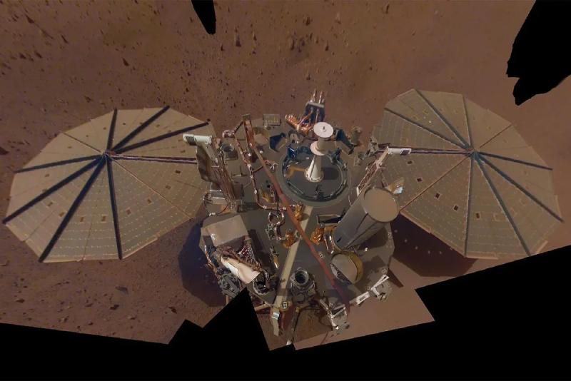 «Раздвоение» Марса. Загадочные сигналы зонда Mars InSight