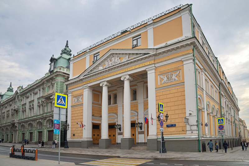 Шедевры эпохи без стиля: историзм и эклектика в архитектуре XIX века